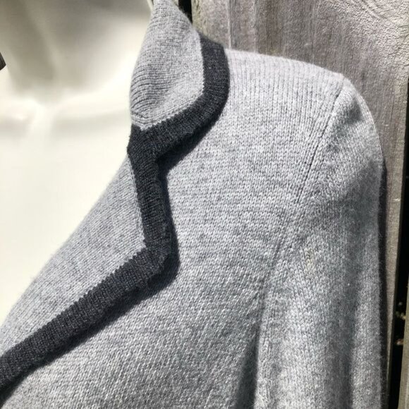 Boden Cashmere Angora Wool Cardigan 8 Sweater Top Gray Button Down V Neck Collar - Picture 7 of 8
